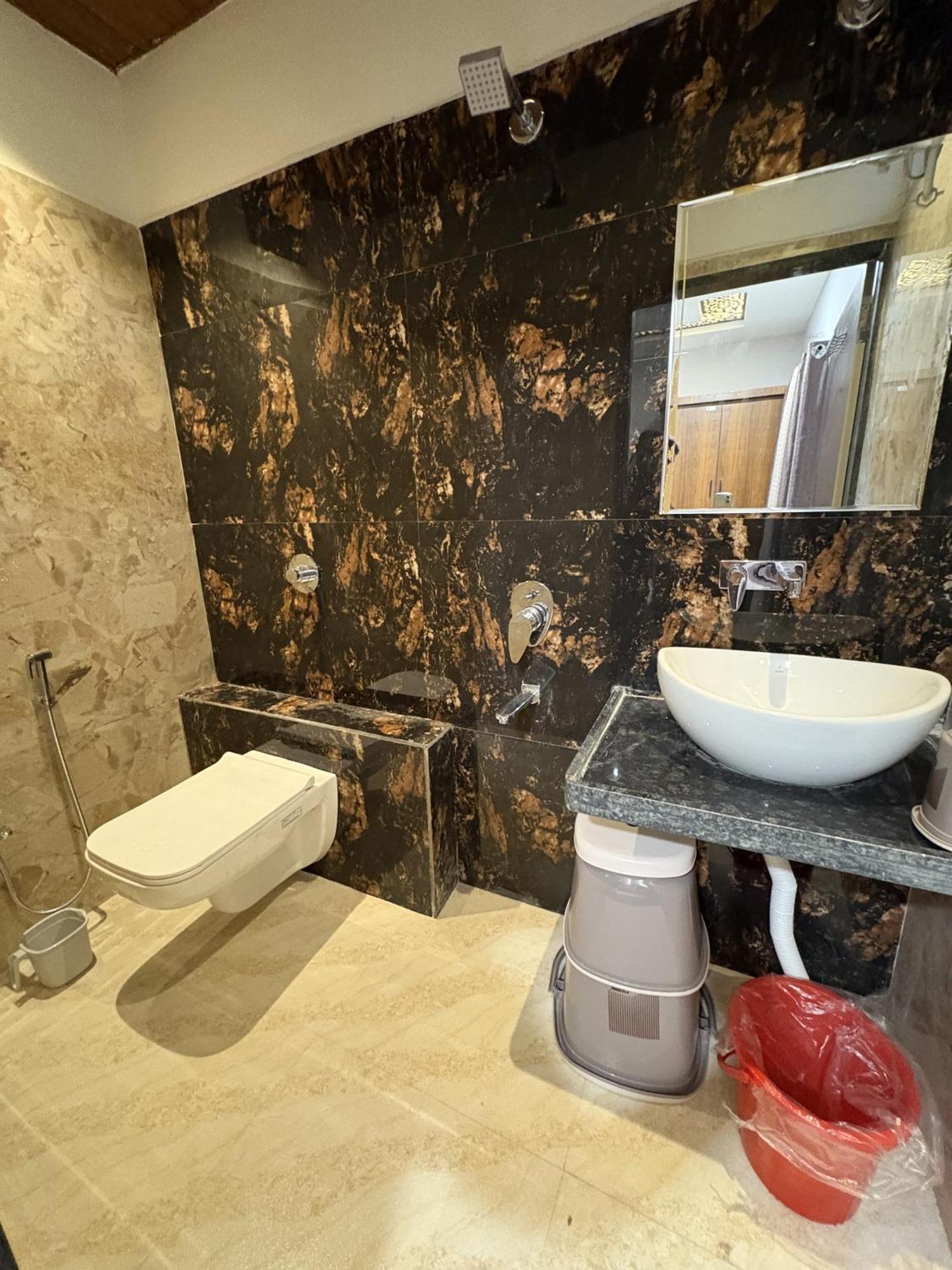 Shree Trilokeshwar Guest House Ujjain Ngoại thất bức ảnh