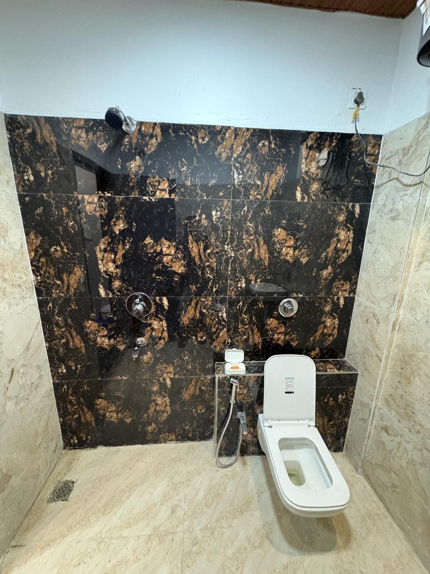 Shree Trilokeshwar Guest House Ujjain Ngoại thất bức ảnh